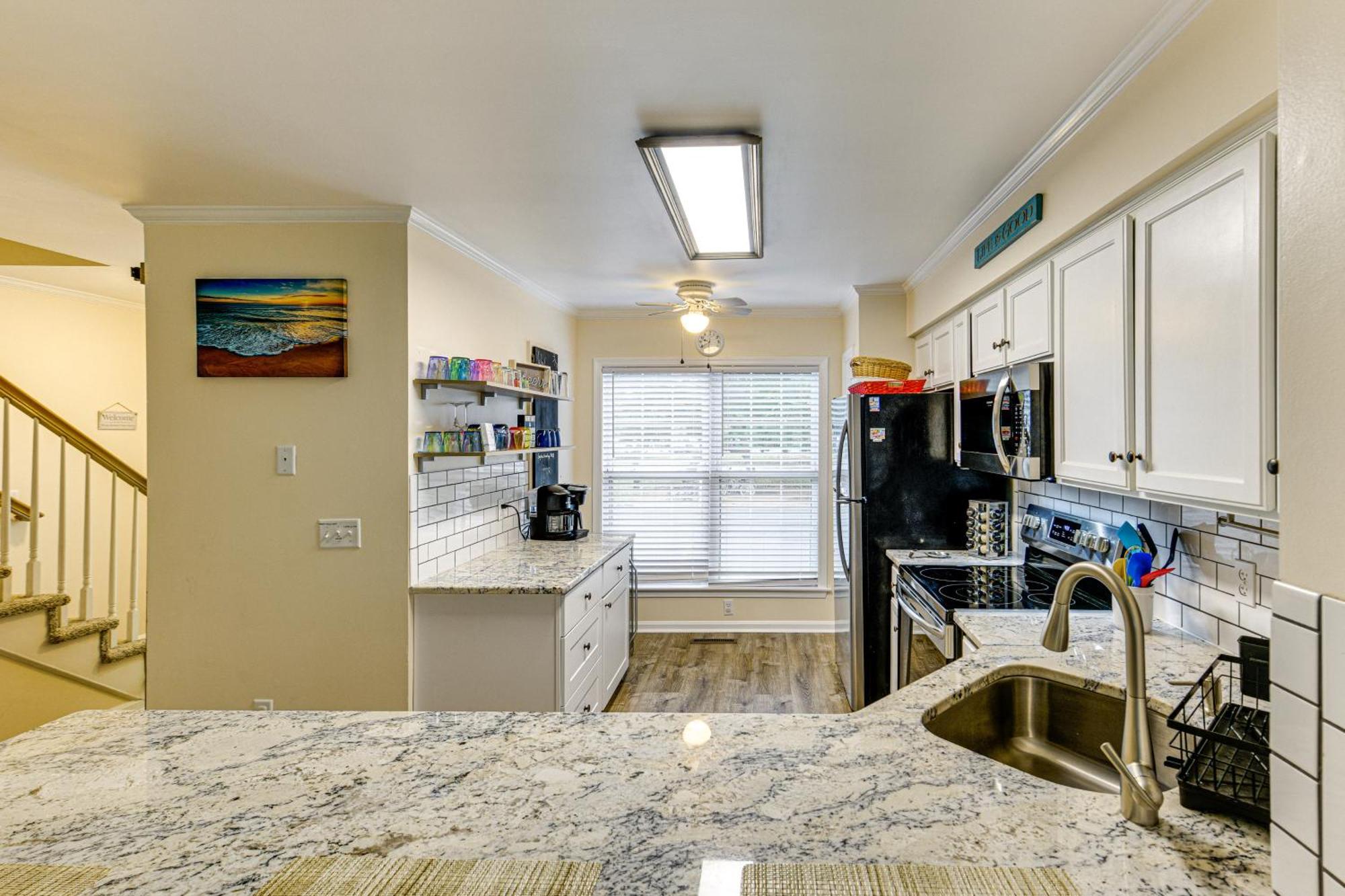 Luxe Updated Resort Escape Less Than 2 Mi To Rehoboth Beach Exterior photo