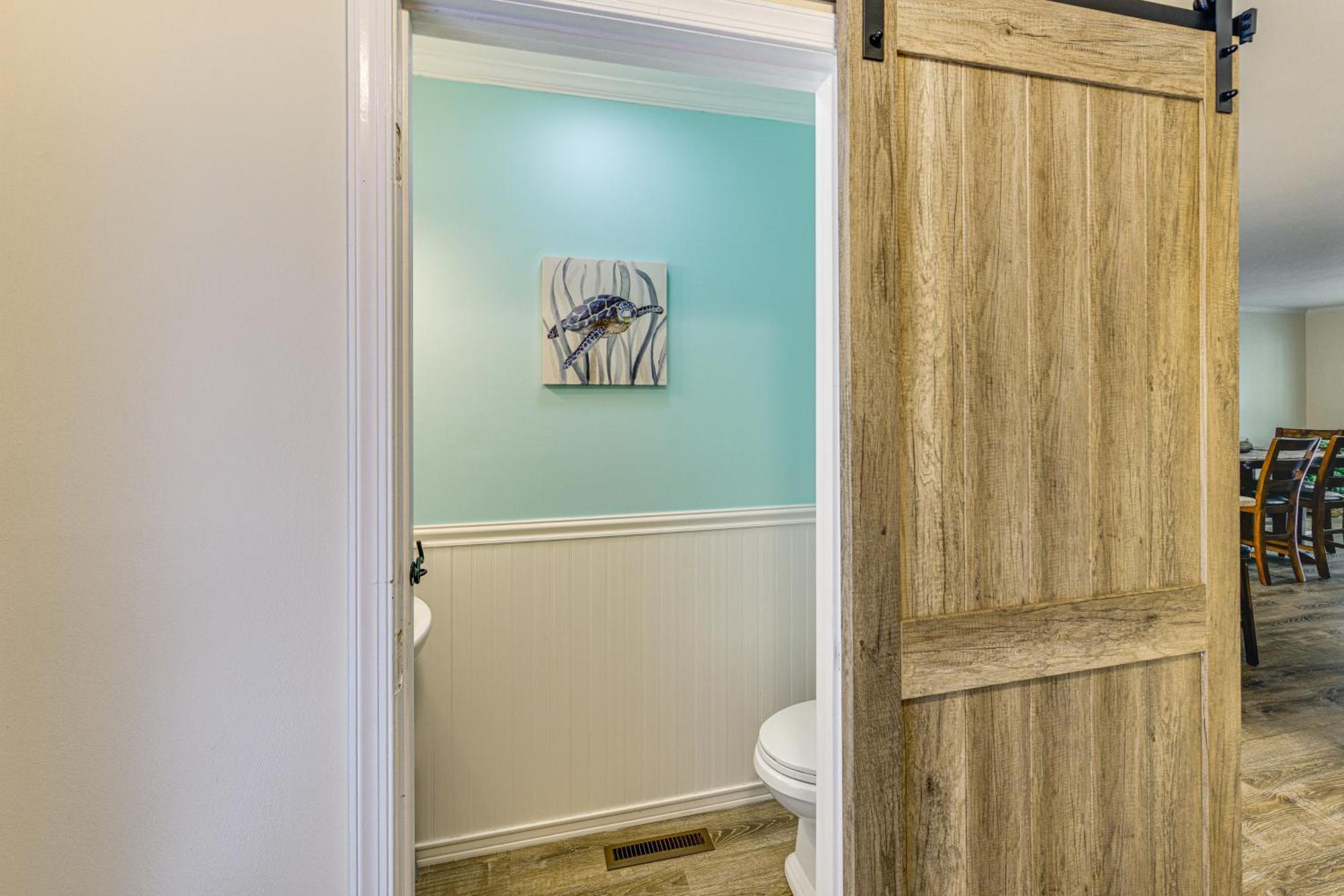 Luxe Updated Resort Escape Less Than 2 Mi To Rehoboth Beach Exterior photo